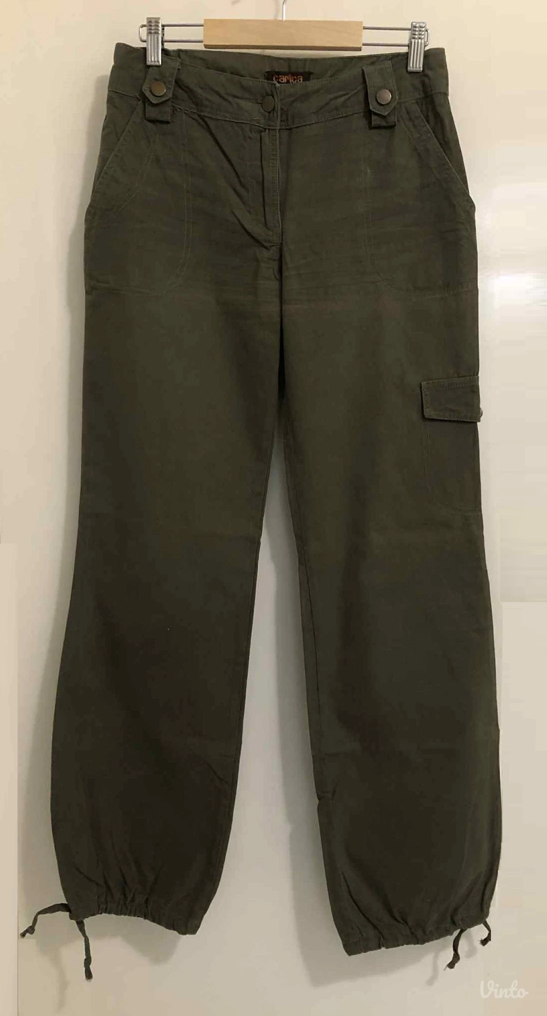Zelene kargo pantalone