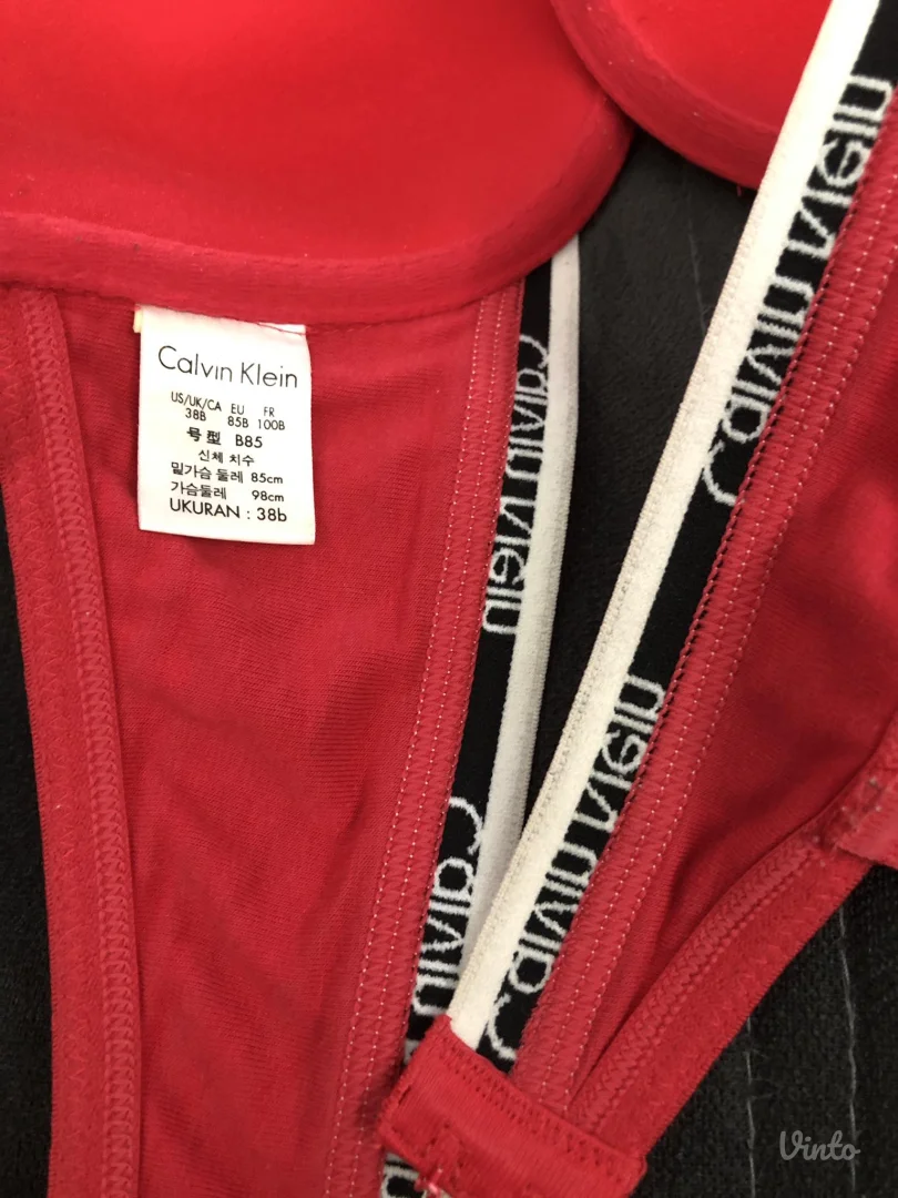 Calvin Klein crveni brushalter (grudnjak) (85B)