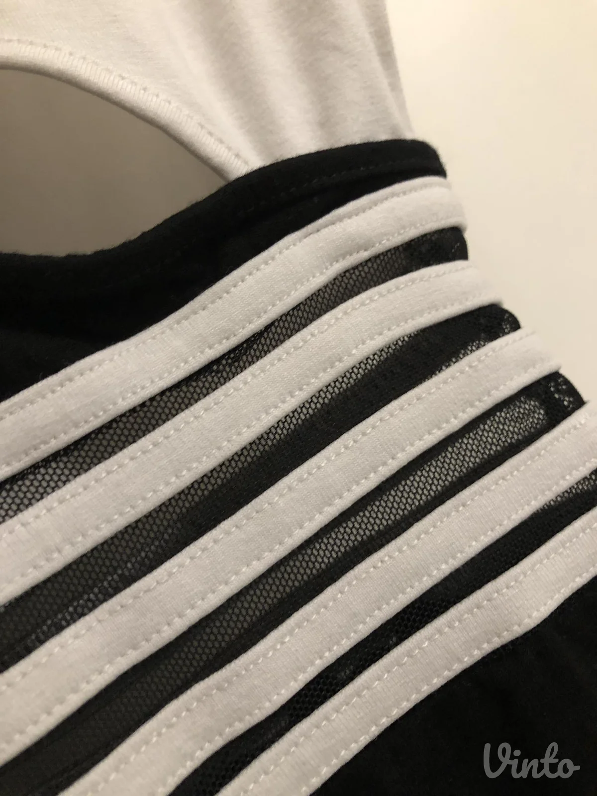 LUNA elegantna majica / bluza bez rukava