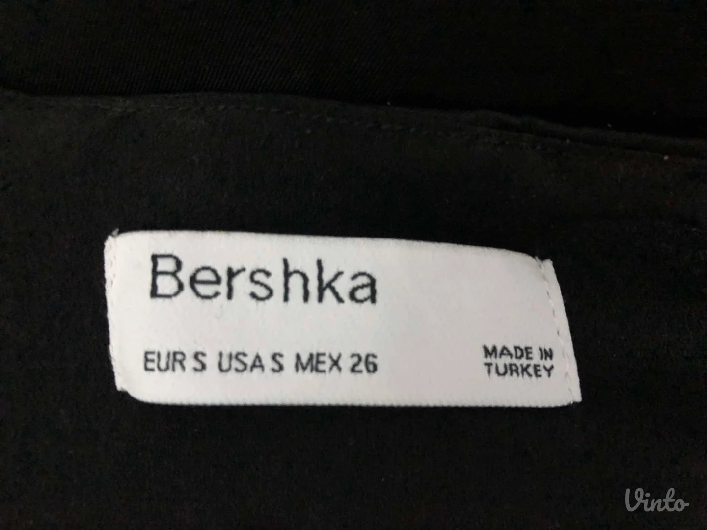 Bershka crna mini haljina