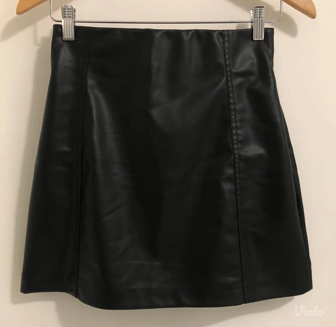 ZARA “kožna” mini suknja