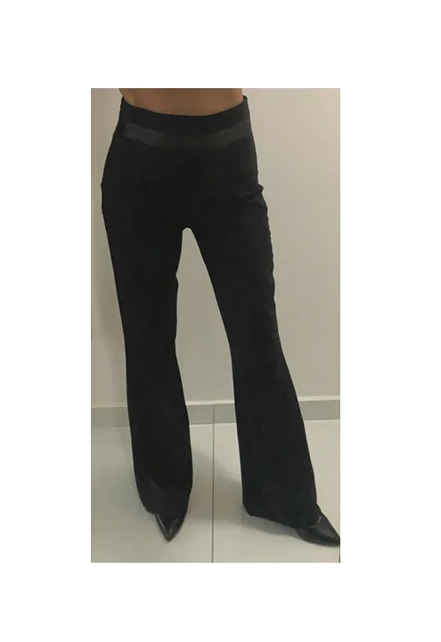 Elegantne crne duboke pantalone - nenošene