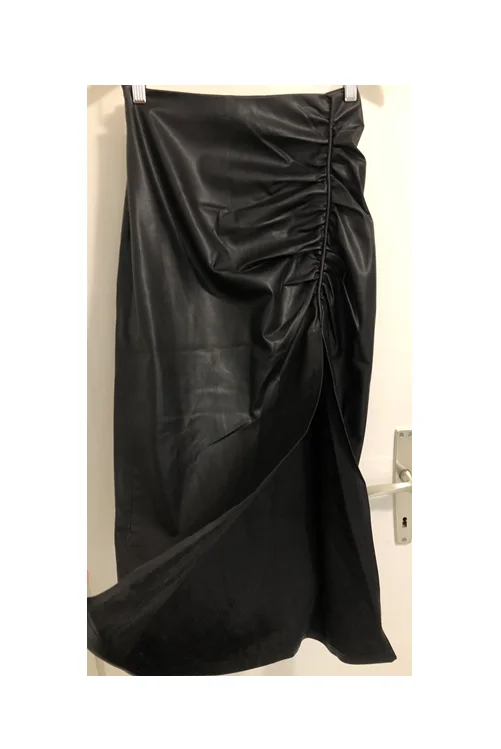 ZARA “kožna” suknja sa šlicem