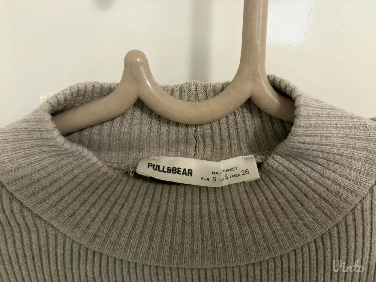 Pull & Bear crop krem polurolka