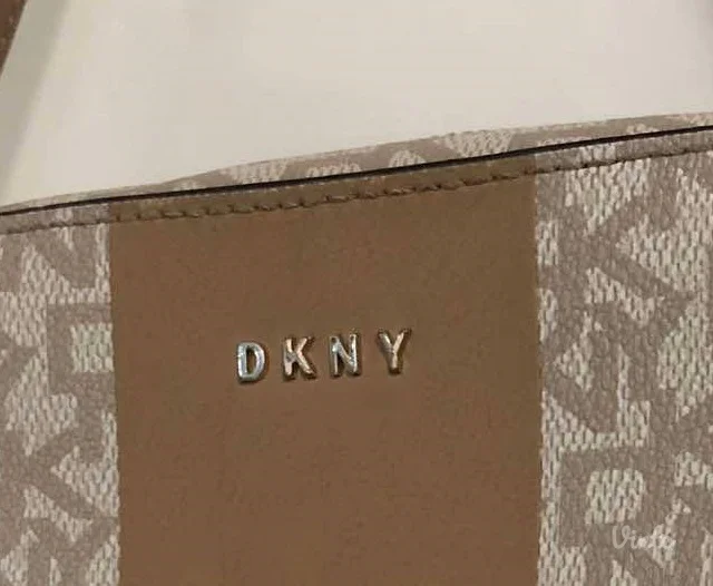 DKNY torba (tašna)