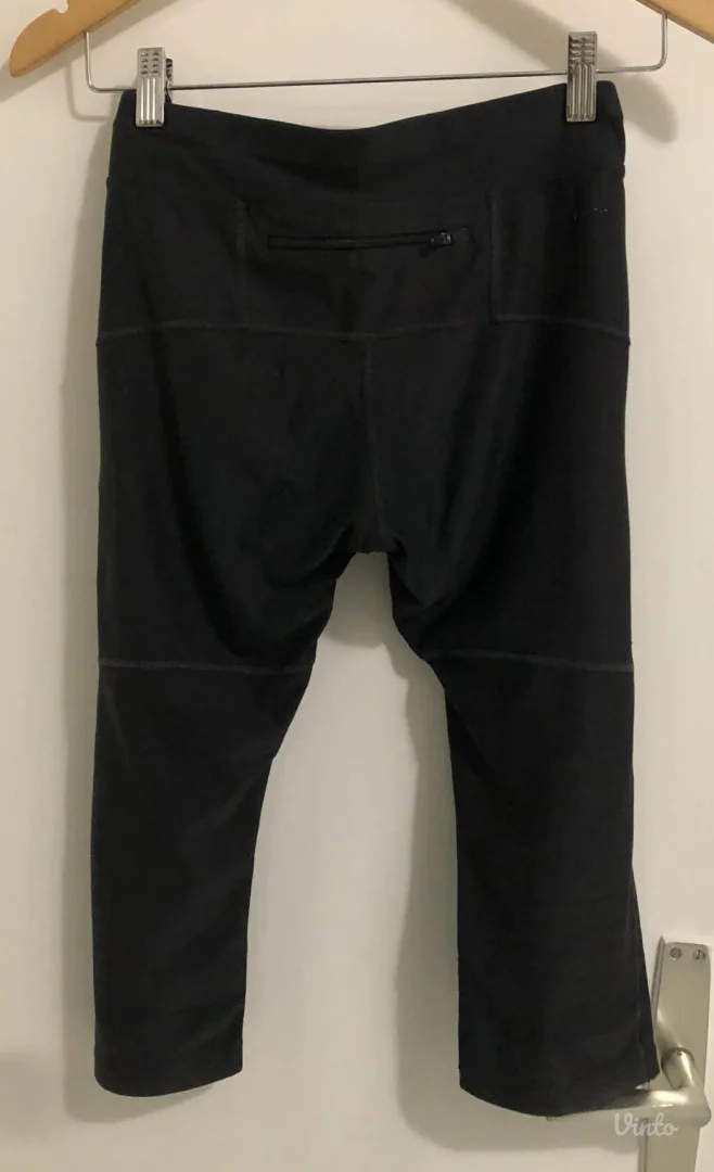 Nike DRI-FIT sportske crne bermude (helanke)