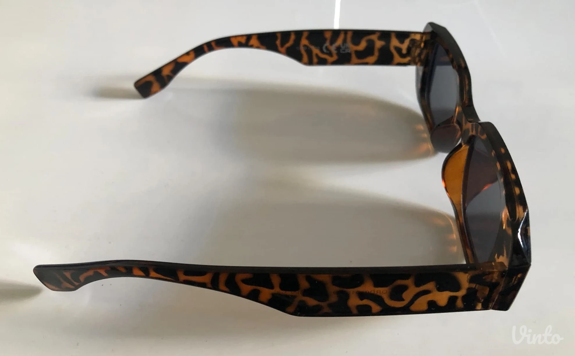 AVON Floryn naočare za sunce (UV 400)