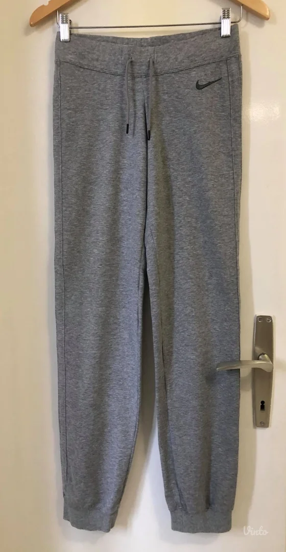 NIKE donji deo trenerke