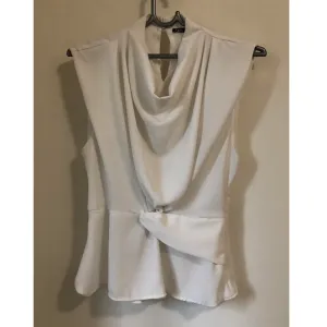 ZARA bela bluza bez rukava