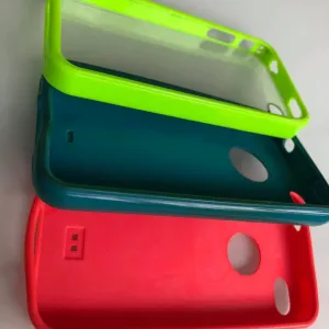 Maske za iPhone 4 (3 komada)