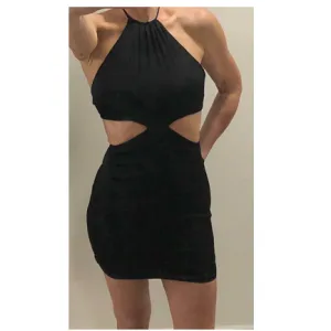 Bershka crna mini haljina