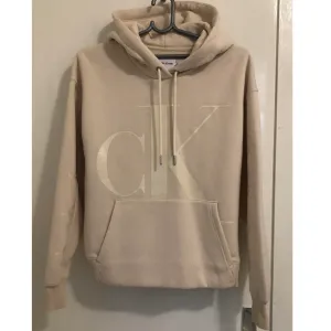 Calvin Klein duks (NOV)