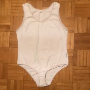 Krisli beli bodi