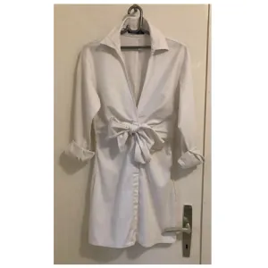 ZARA bela elegantna duga košulja / haljina