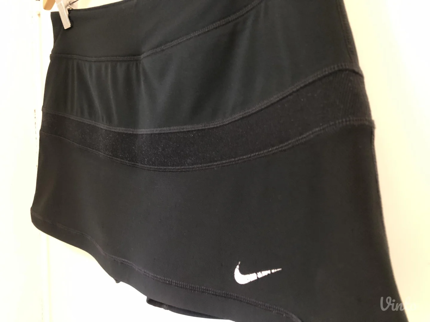 NIKE DRI FIT crna teniska suknjica sa podšortsem