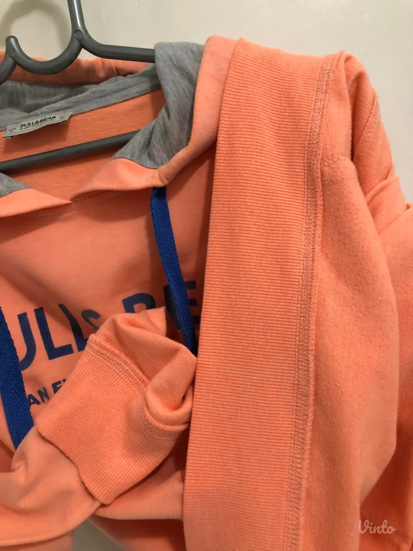 Pull & Bear duks sa kapuljačom (za 14 godina ili S)