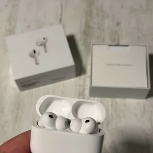 AirPods Pro 3