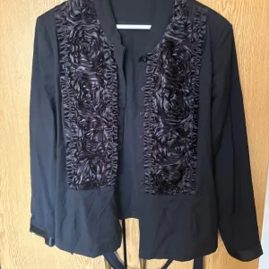 Mirjana Marić košulja kardigan