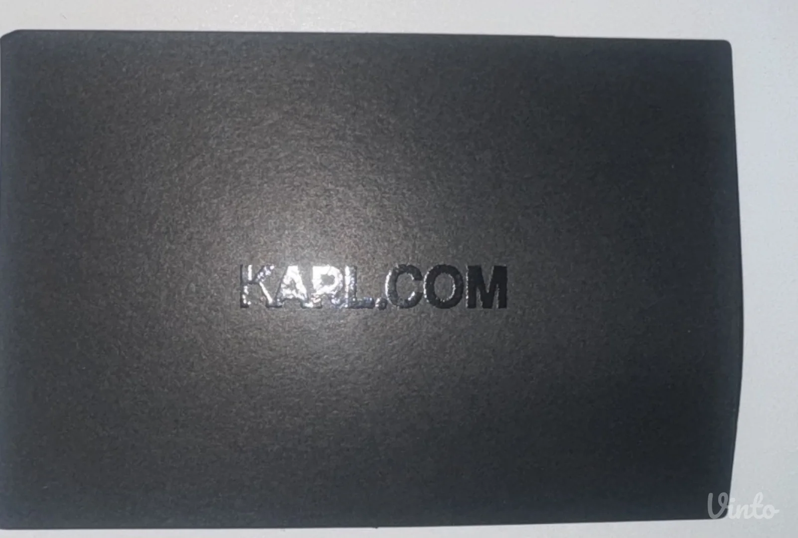 Karl Lagerfeld tasna