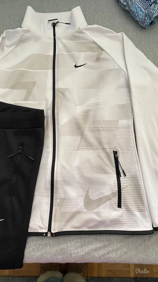 Nike- ženska trenerka komplet