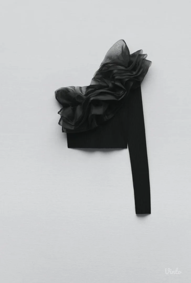 Zara- asimetrični top XS/S vel