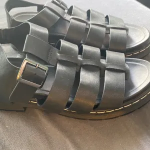 Catwalk sandale broj 36