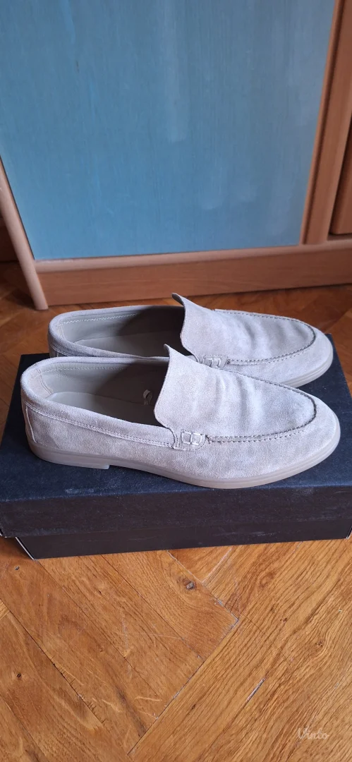 Massimo dutti bež mokaisne NOVO