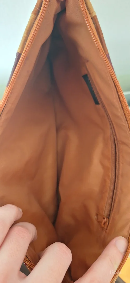 Torba od kože jegulje