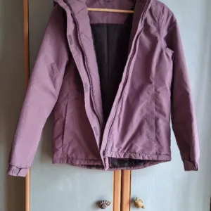 Crivit ljubičasta jakna
