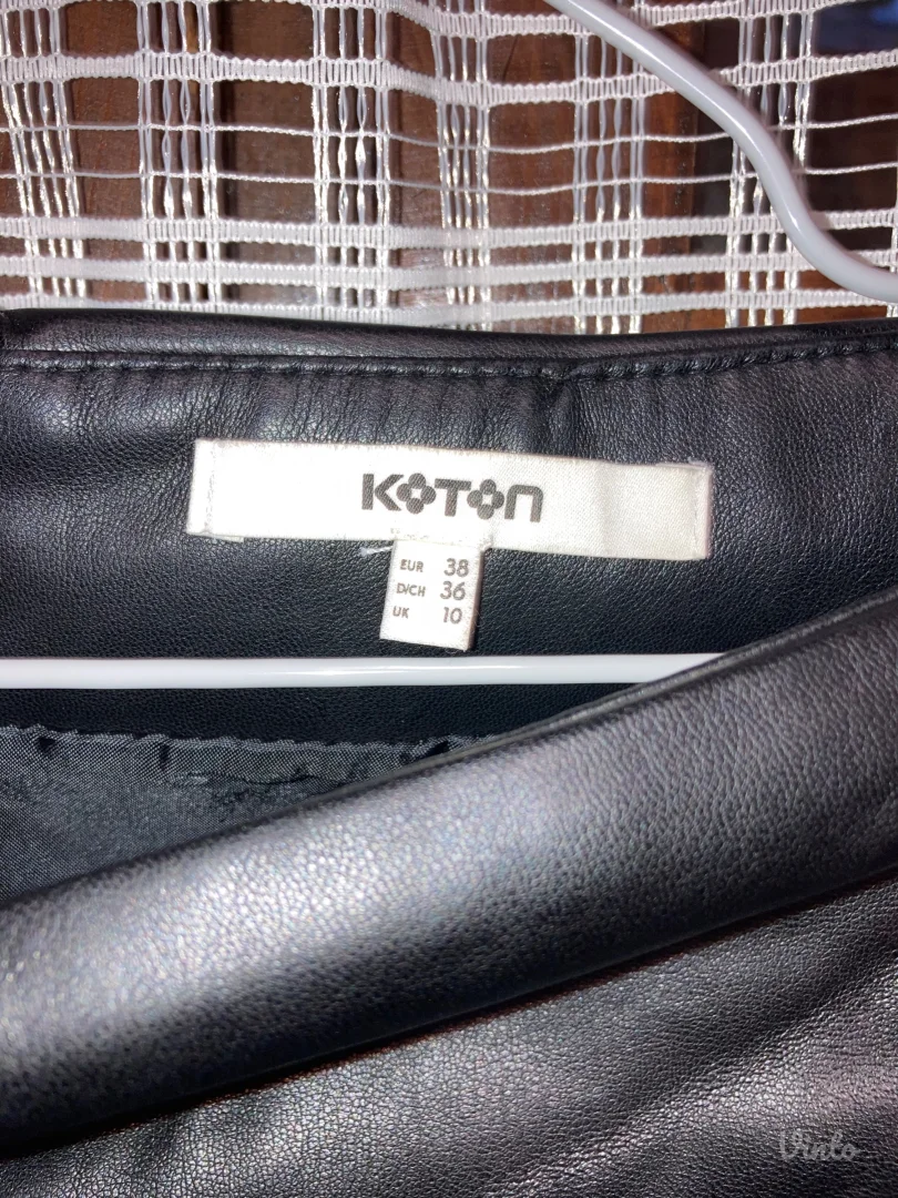 Koton-mini kožna suknja🐈‍⬛