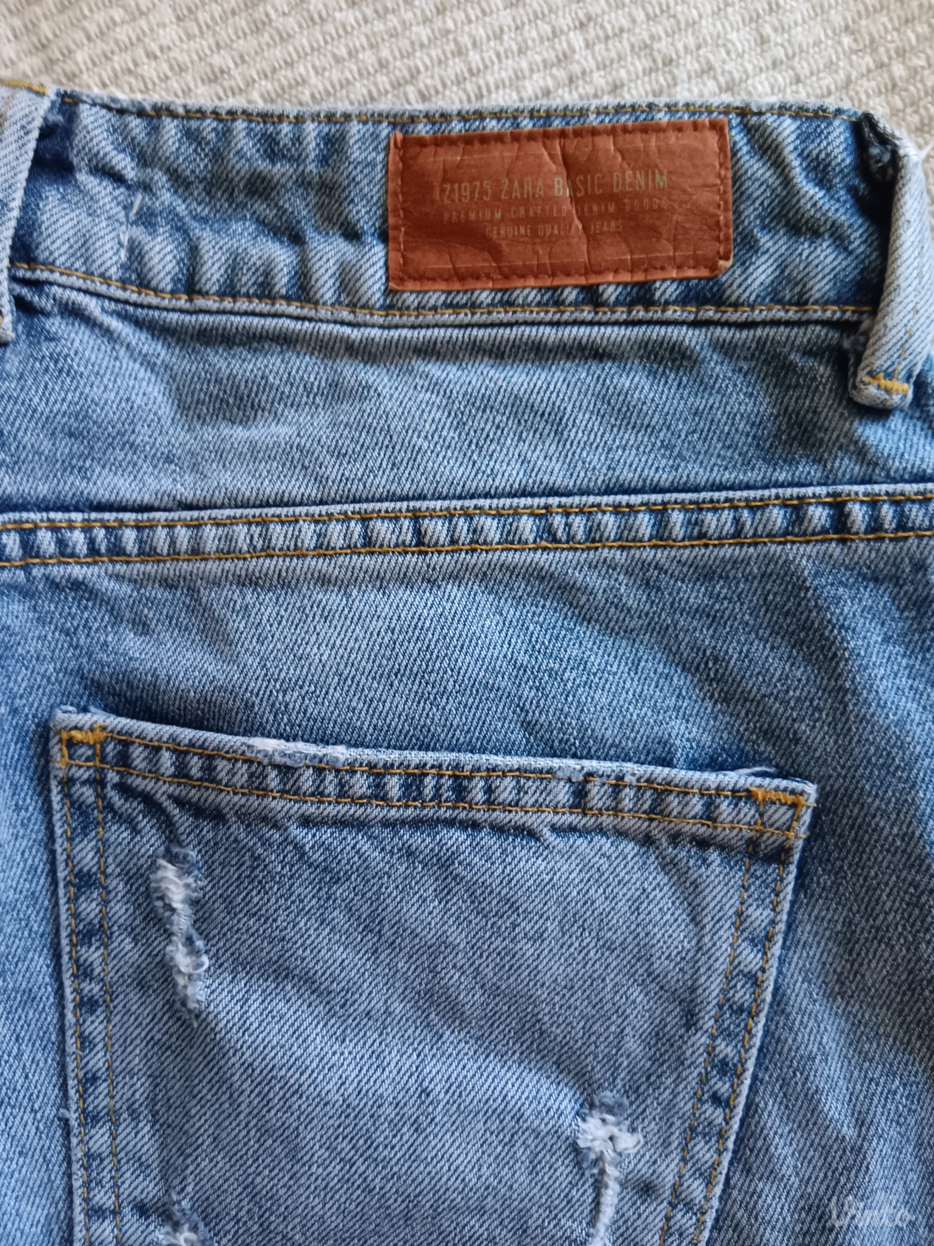 ZARA - ženske farmerke