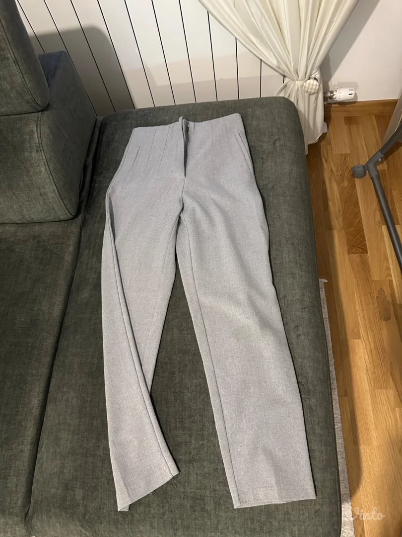 Zara pantalone