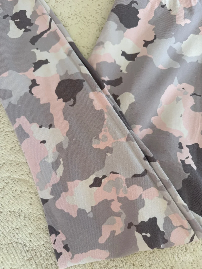 Šarene helanke vojnicke