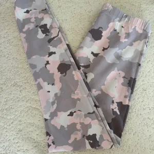 Šarene helanke vojnicke