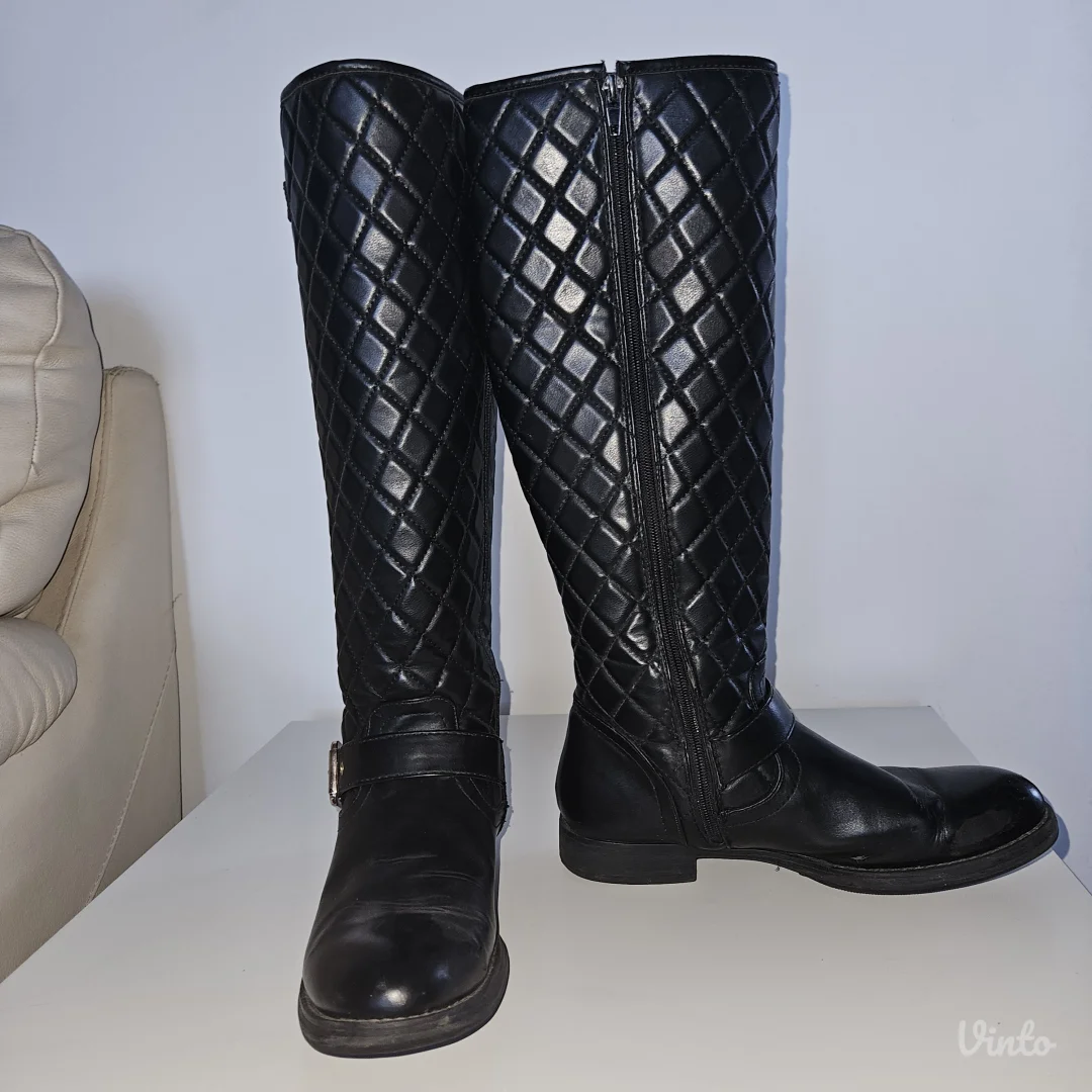 Crne čizme do kolena štepani dezen (br 38)