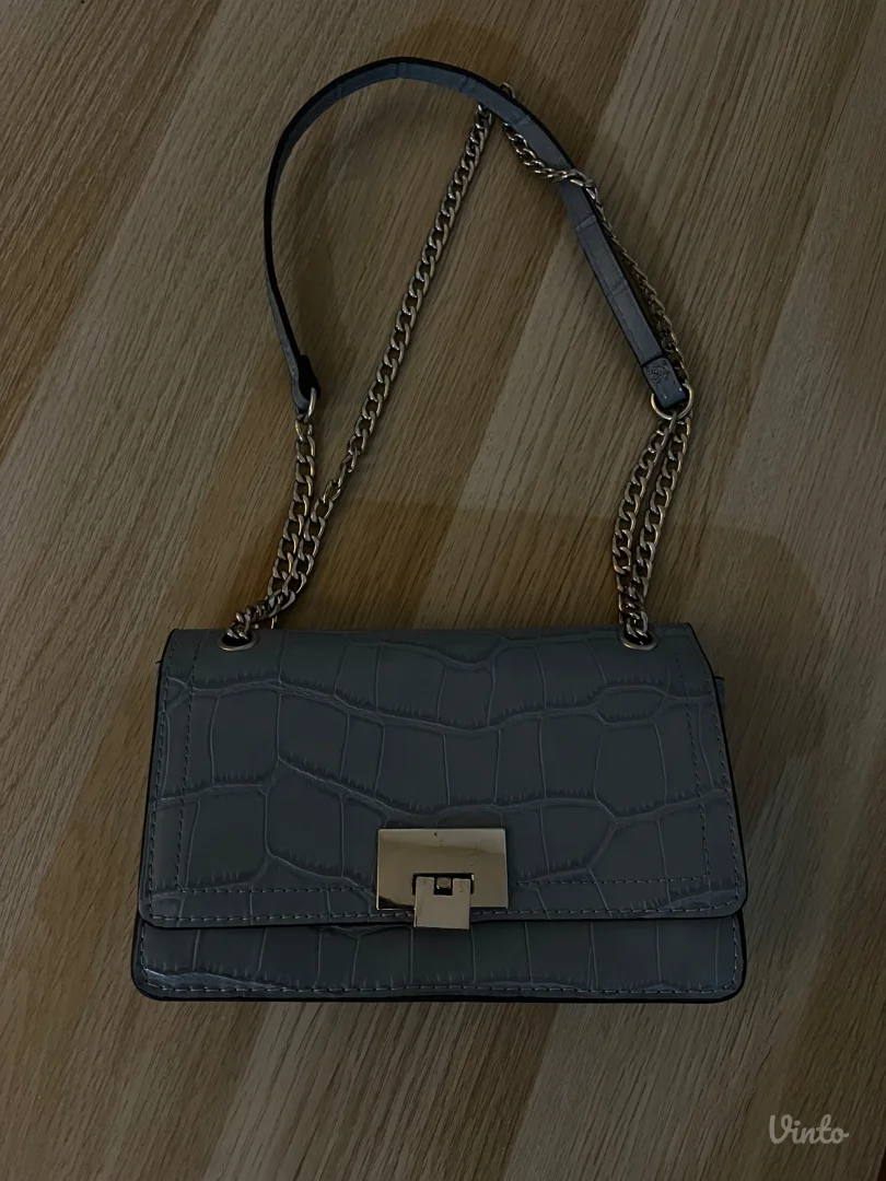 Stradivarius torbica