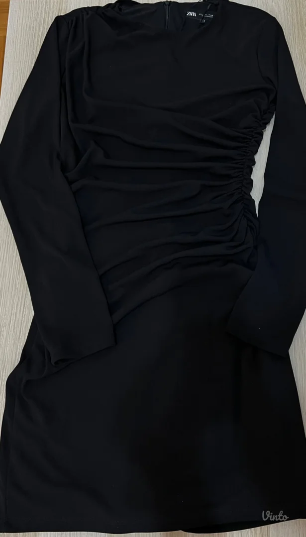 Zara crna kratka haljina