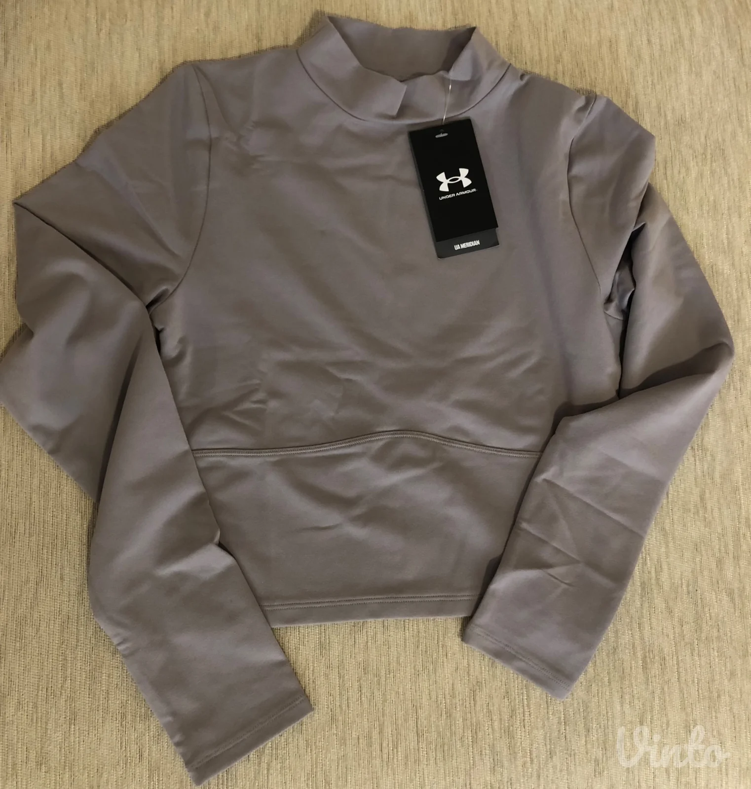 Under Armour top S