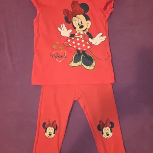 Kompletici za devojcice