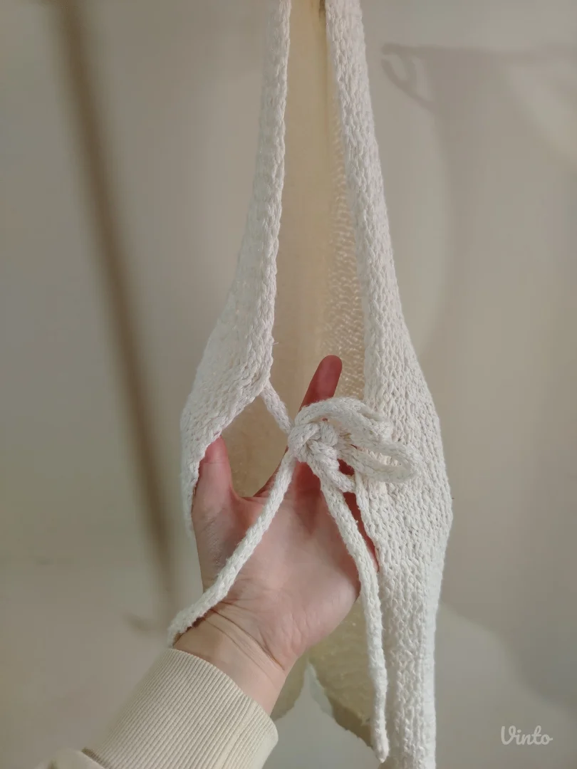 PROVIDNA PLETENA MAJICA U BEŽ/BELOJ BOJI