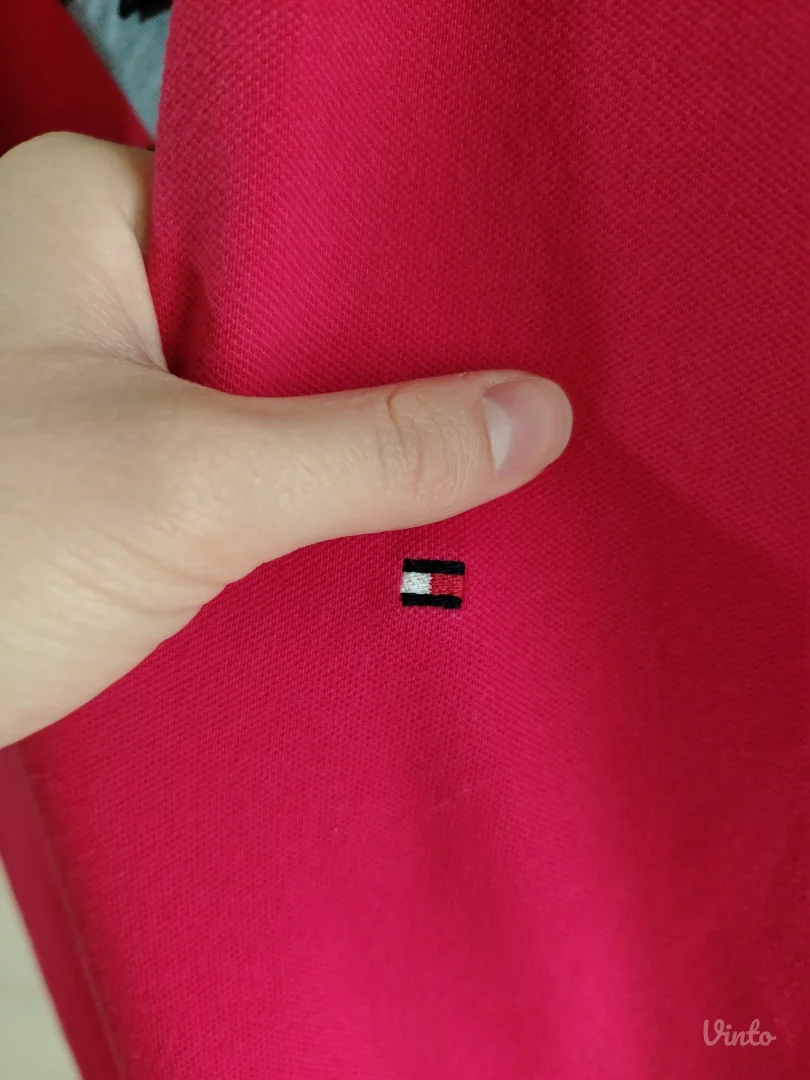 TOMMY HILFIGER PINK MAJICA SA KRAGNICAMA