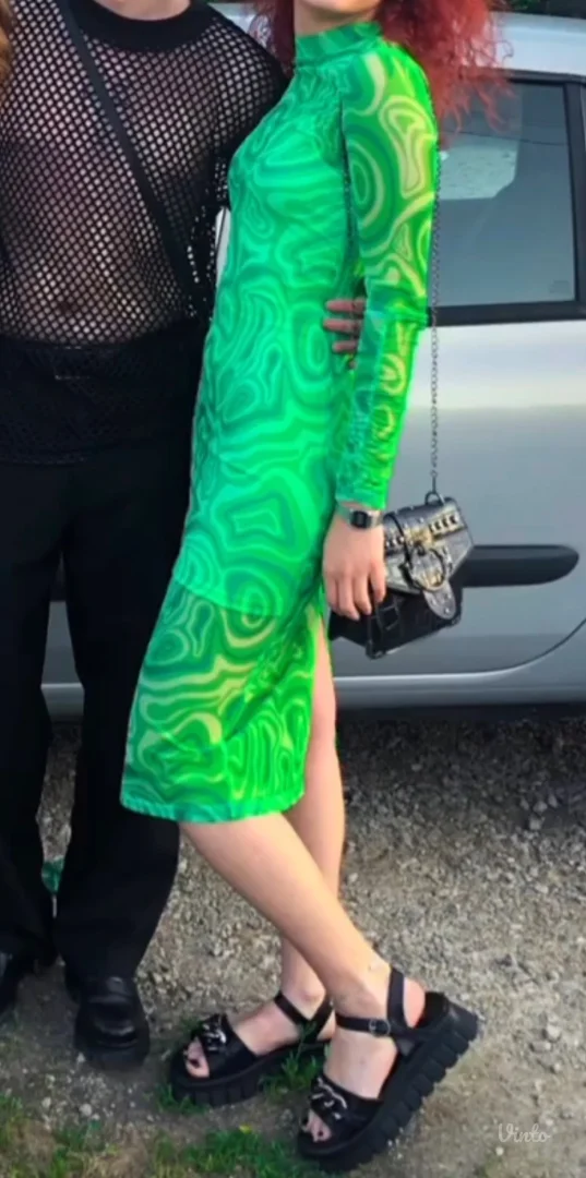 ZELENA MIDI HALJINA SA APSTRAKTNIM PRINTOM