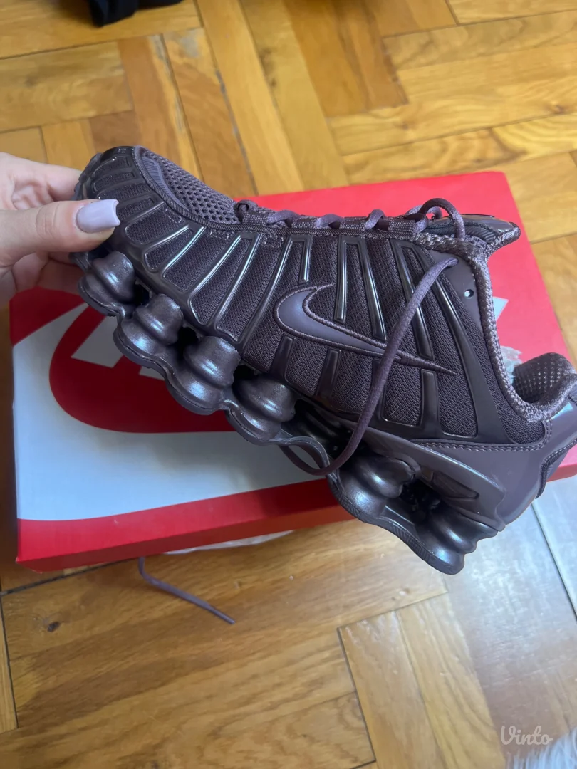 Nike shox