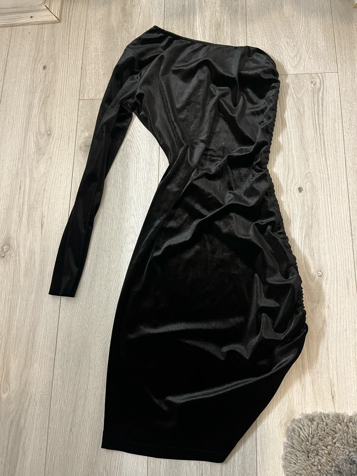 Plišana elegantna haljina