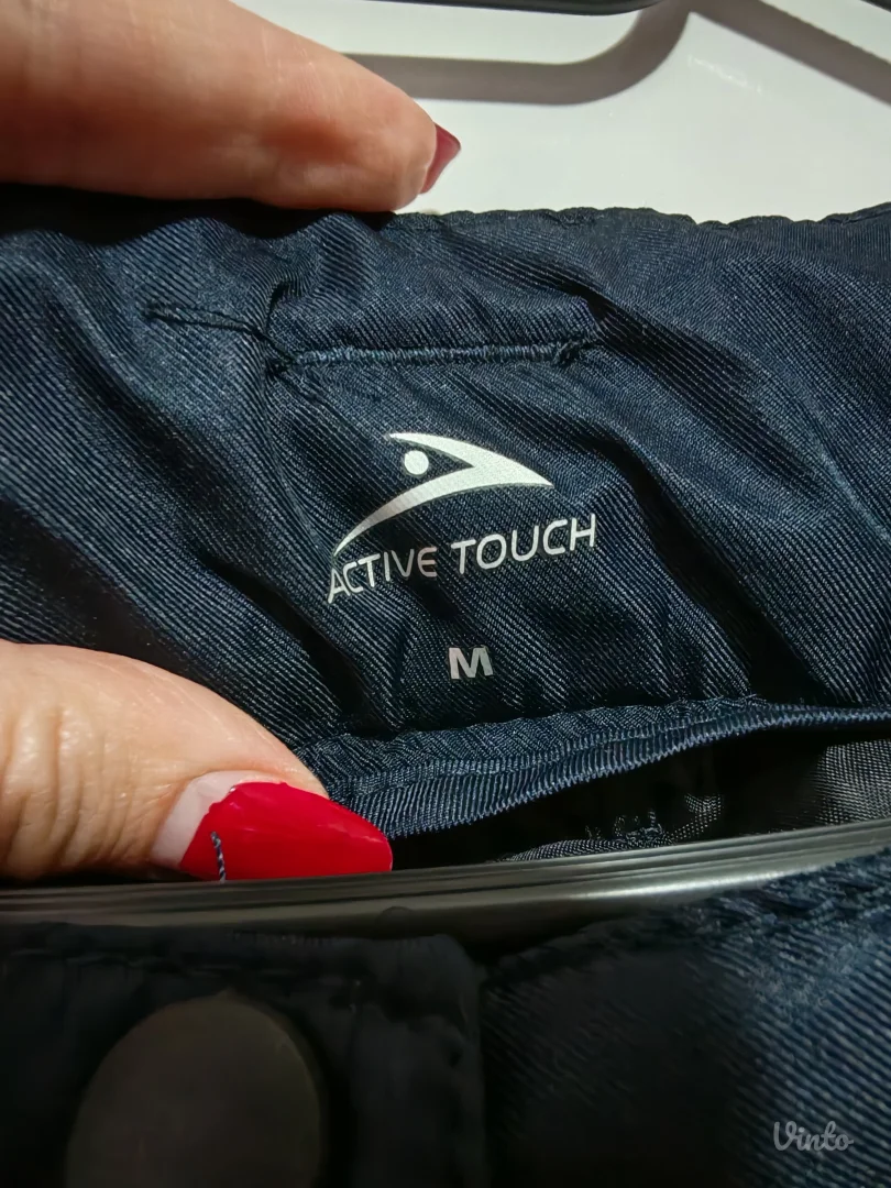 Jakna i pantalone za skijanje