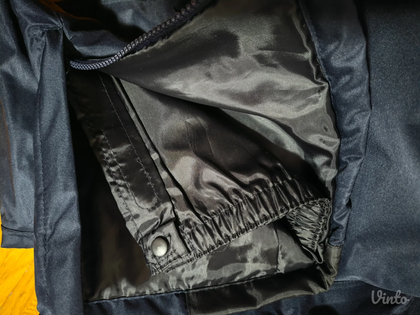 Jakna i pantalone za skijanje