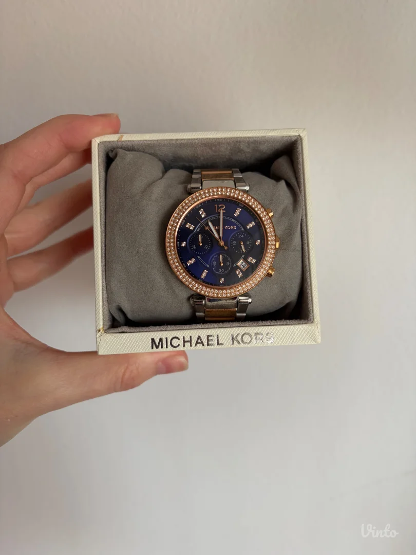 Michael Kors sat