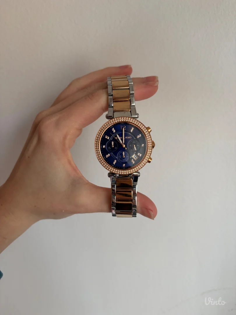 Michael Kors sat