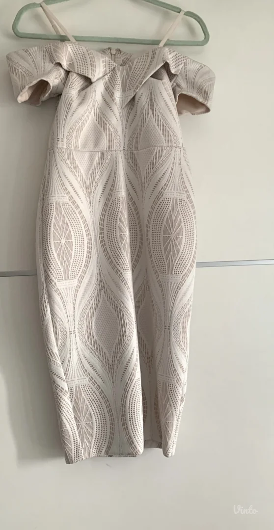 River Island nova haljina