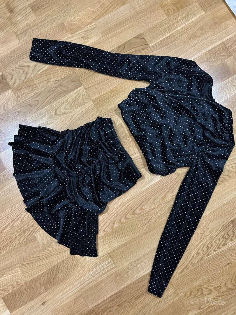 Crni plišani komplet